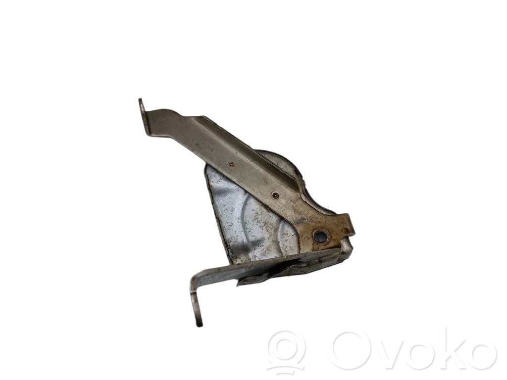 Mercedes-Benz C W204 Other engine bay part 