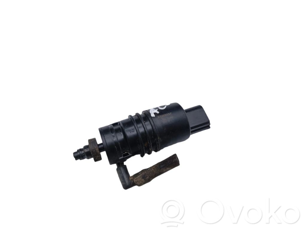BMW 5 E60 E61 Windscreen/windshield washer pump 