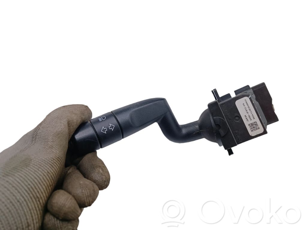 Land Rover Freelander 2 - LR2 Palanca de intermitentes 