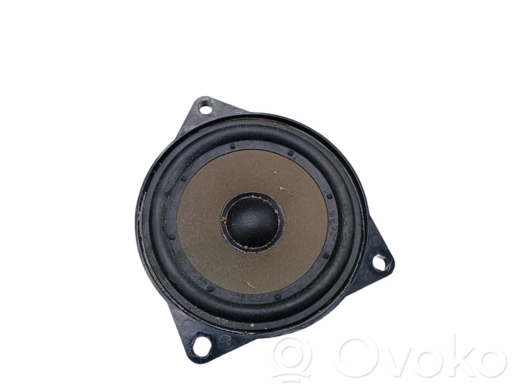 BMW X3 E83 Altavoz de la puerta delantera 