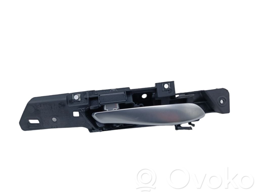BMW X5 E70 Manecilla interna puerta trasera 