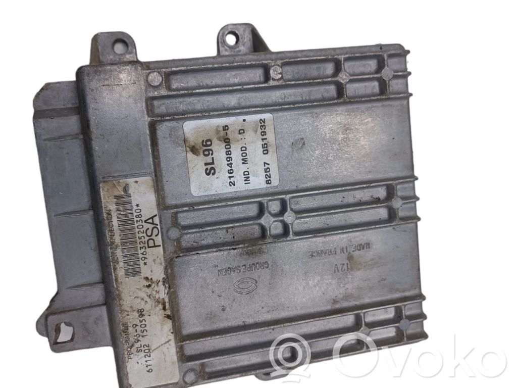 Engine control unit/module   611202150598,21649800,8257051932