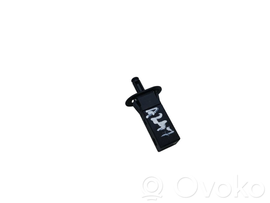 BMW 3 E90 E91 Fuel tank cap lock 