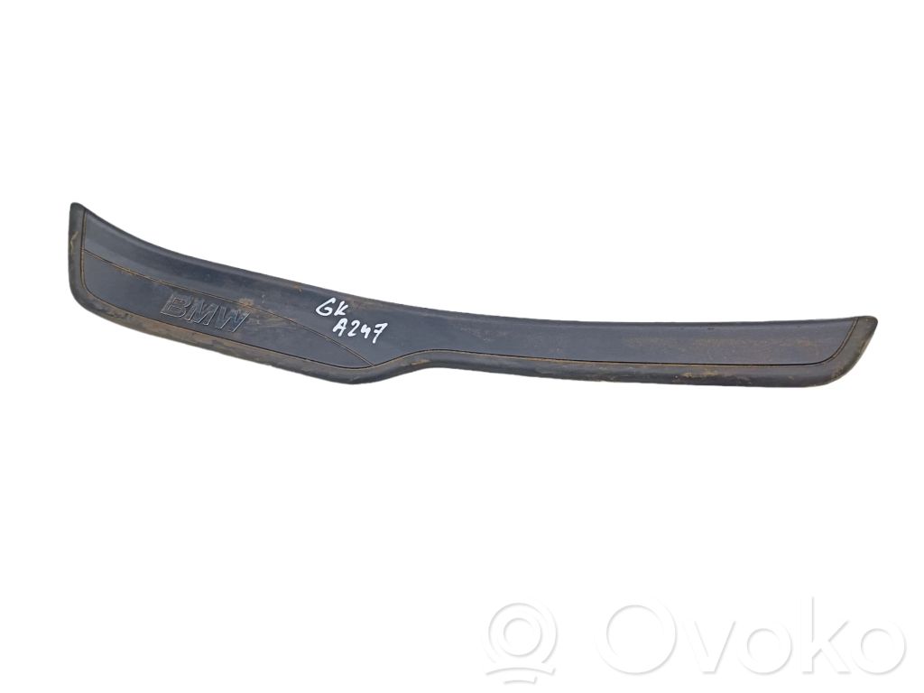 BMW 3 E90 E91 Moldura protectora del borde trasero 