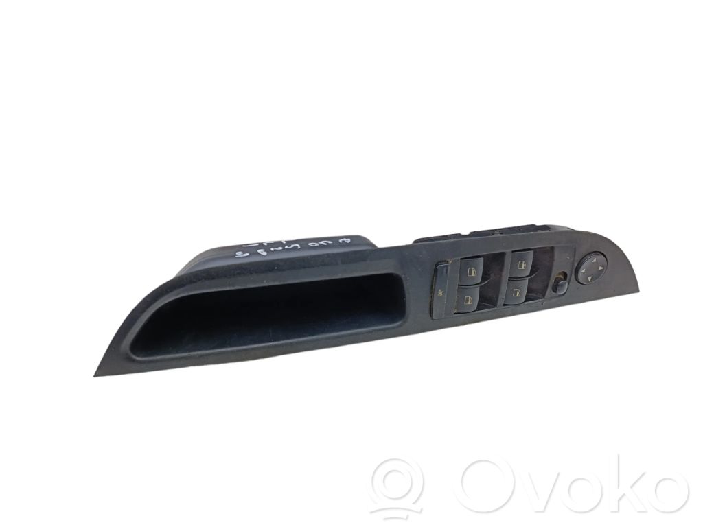 BMW 5 E60 E61 Electric window control switch 