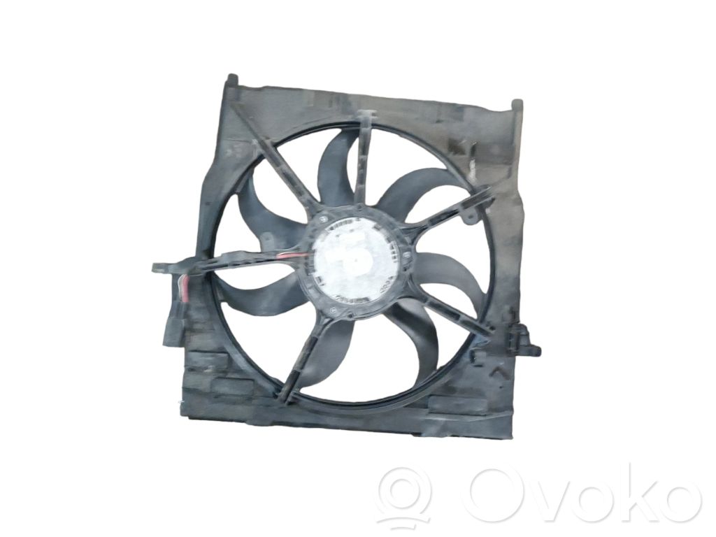BMW X5 E70 Elektrisks radiatoru ventilators 