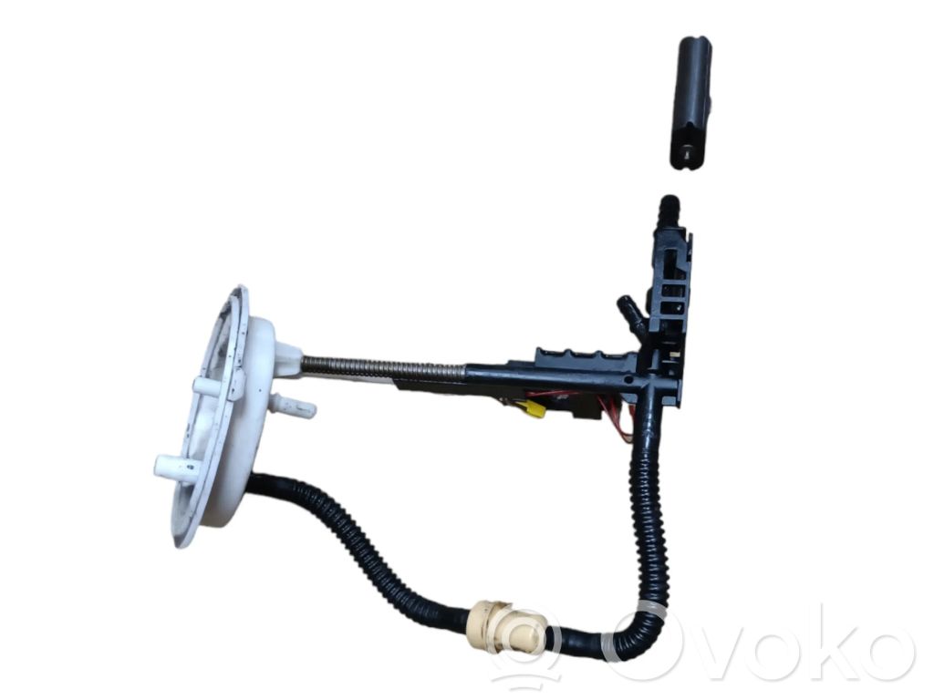 BMW 5 E60 E61 Sensor de nivel de combustible 