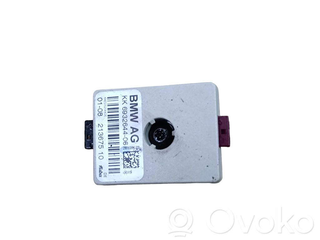BMW X6 E71 Aerial antenna filter 