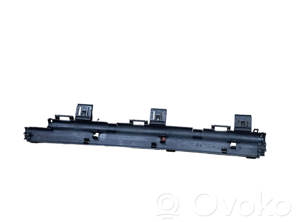 BMW 3 E90 E91 Other engine bay part 