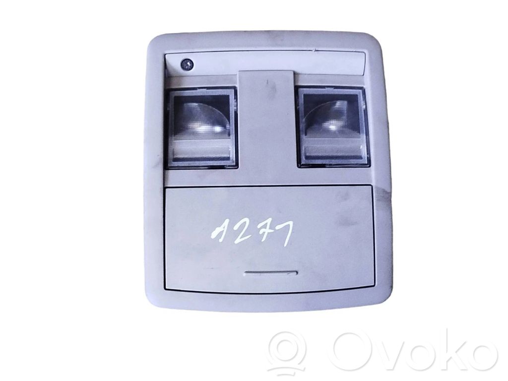 Jeep Grand Cherokee (WK) Front seat light 
