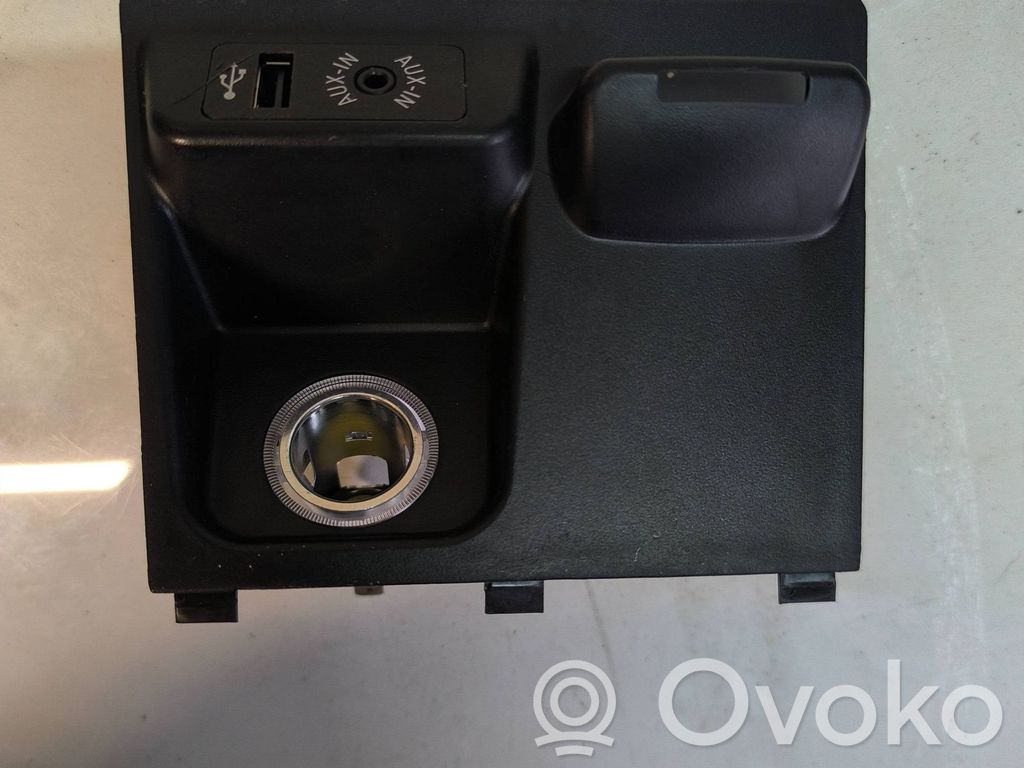 BMW X5 F15 Enchufe conector USB 