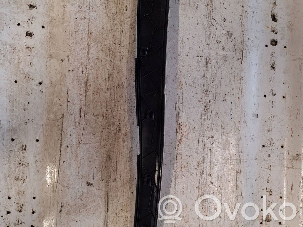 BMW X5 E70 Centre console side trim front 