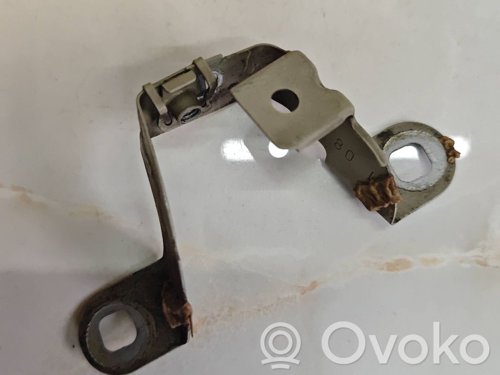 BMW 5 GT F07 Fender mounting bracket 
