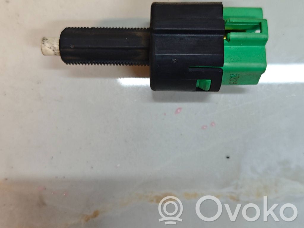 Mitsubishi Grandis Brake pedal sensor switch 