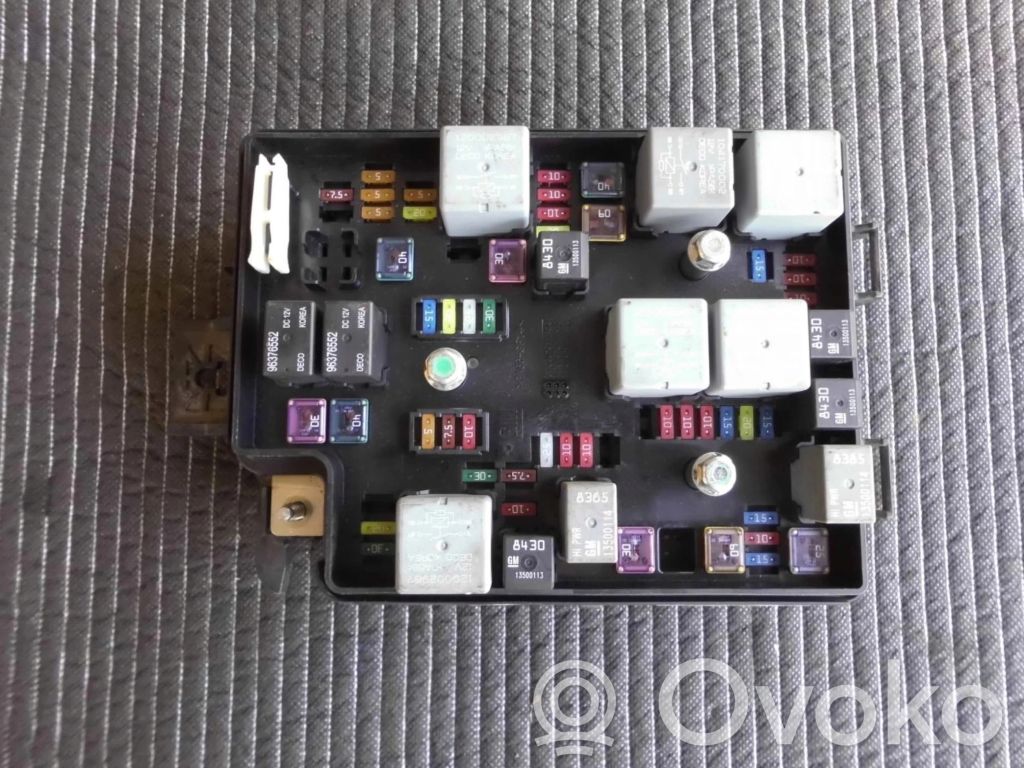 Chevrolet Aveo Juego de caja de fusibles 