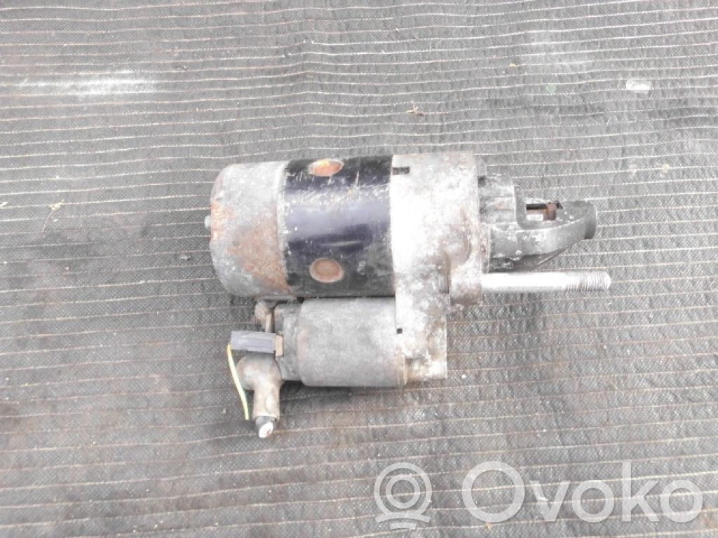 Suzuki Swift I Starteris 