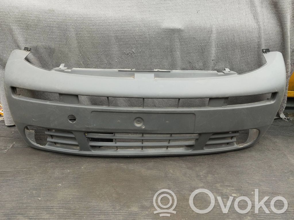 Opel Vivaro Parachoques delantero 