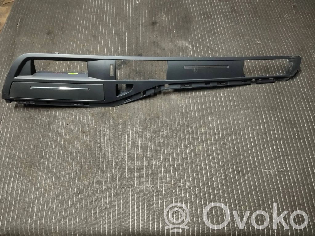 Citroen C5 Dash center air vent grill 