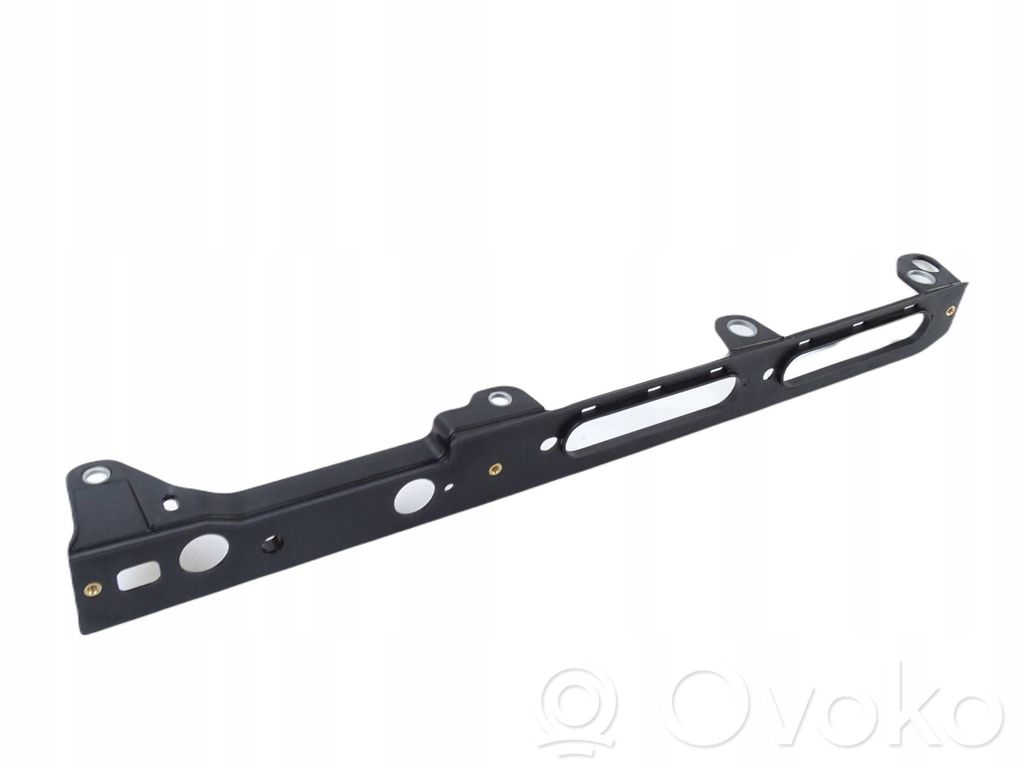 Land Rover Range Rover Sport L494 Uchwyt / Mocowanie błotnika przedniego 