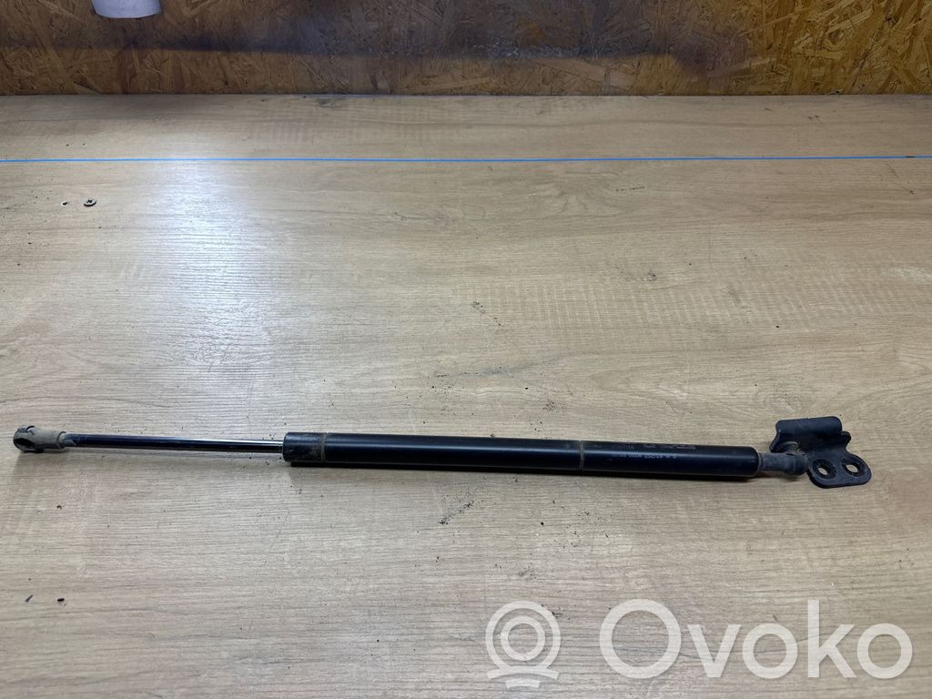 Volvo XC60 Tailgate/trunk strut/damper 