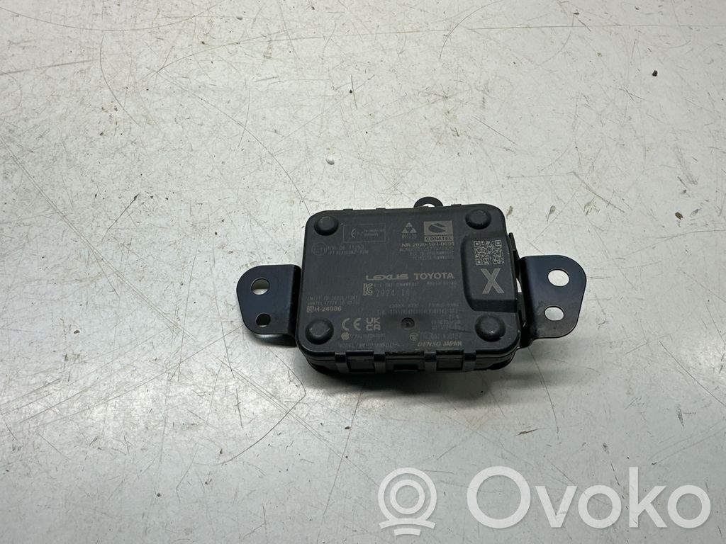 Toyota Yaris XP210 Sensor de radar Distronic 