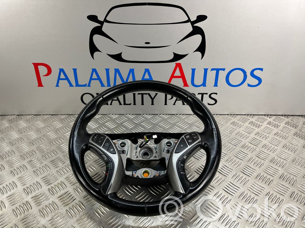 Hyundai i30 Ohjauspyörä 