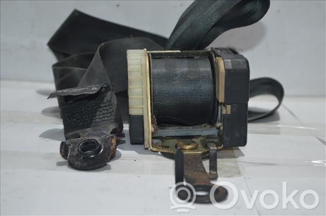 Renault Clio I Cinturón delantero 