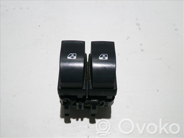 Renault Clio I Electric window control switch 