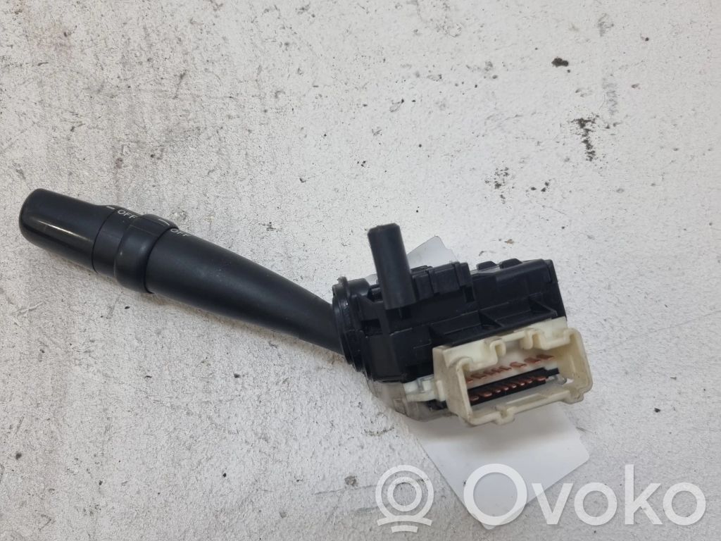 Toyota Avensis Verso Indicator stalk 