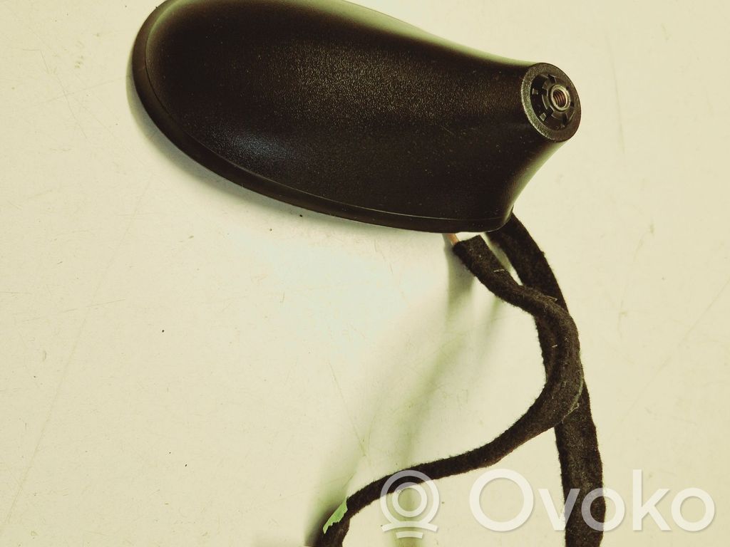 Jeep Cherokee Radion antenni 