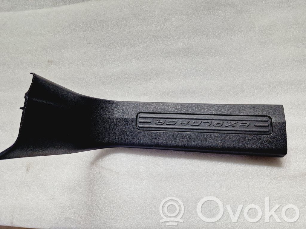 Ford Explorer V Listwa progowa przednia 