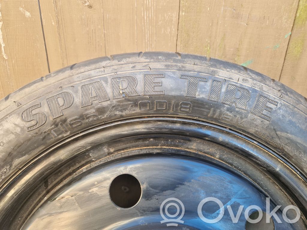 Ford Explorer V Rueda de repuesto R18 
