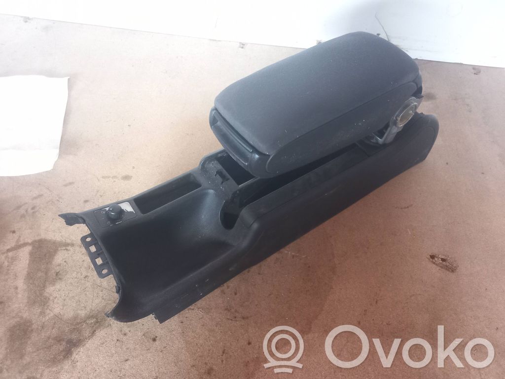 Audi A6 S6 C5 4B Reposabrazos 