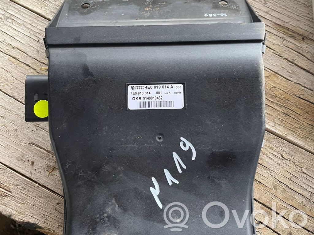 Audi A8 S8 D3 4E Salono oro latakas (-ai) 
