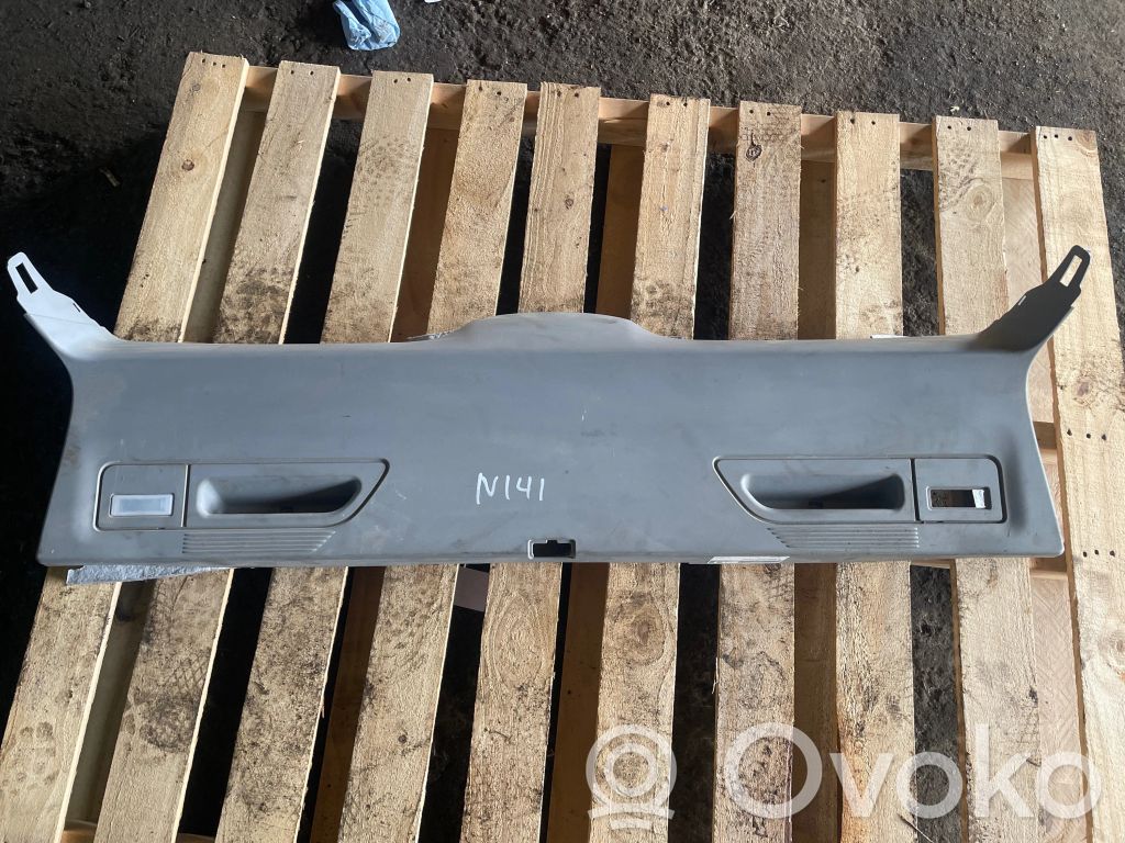 BMW X5 E70 Tailgate trim 