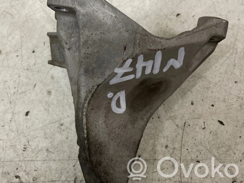 BMW X1 E84 Engine mounting bracket 