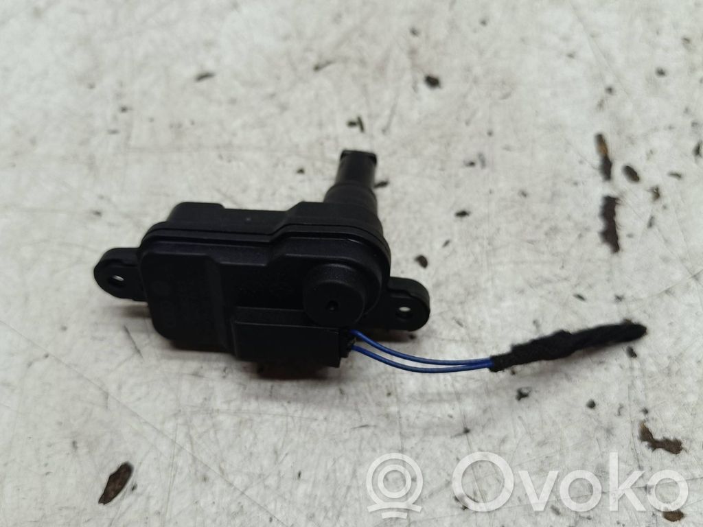 Audi Q7 4M Fuel tank cap lock motor 
