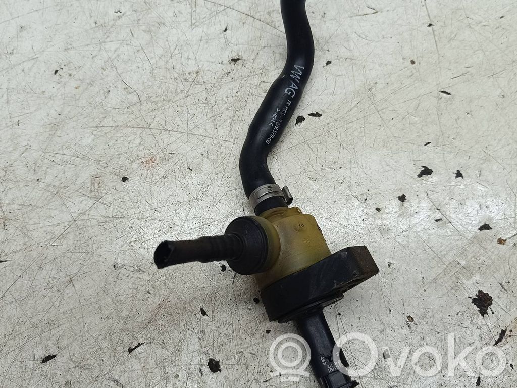 Audi Q7 4M Válvula de vacío 