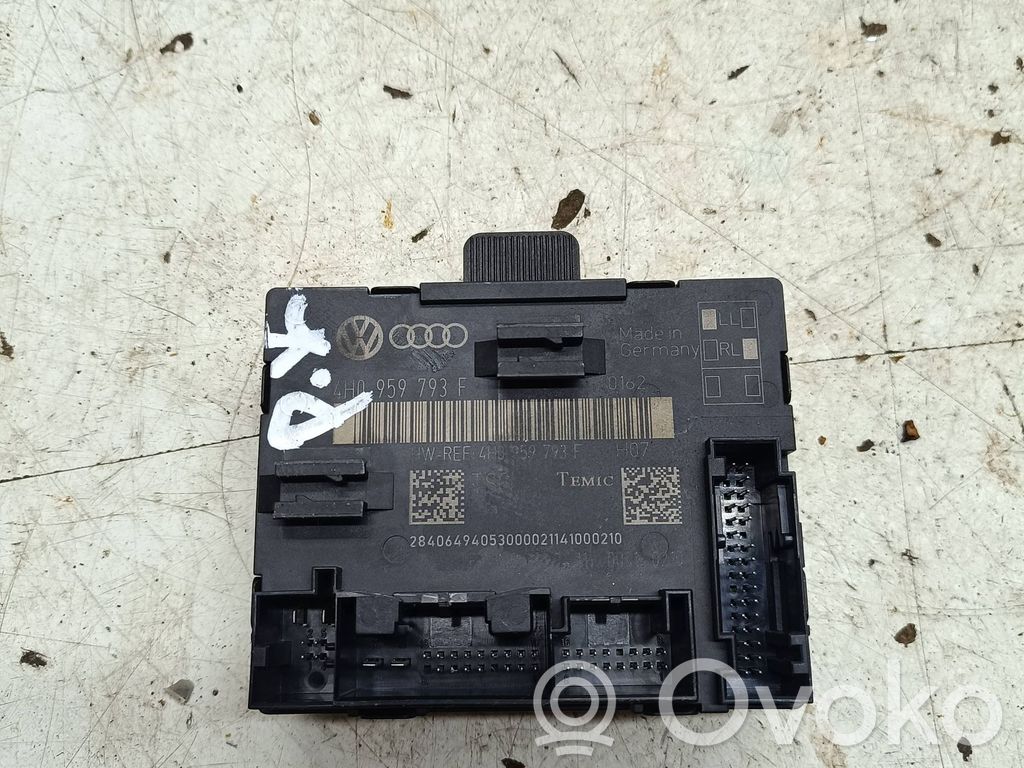 Volkswagen Touareg II Door control unit/module 