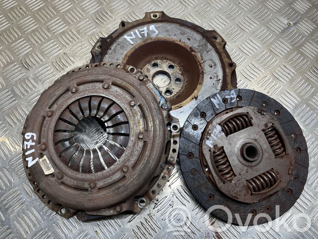 Ford Turneo Courier Sajūga komplekts 