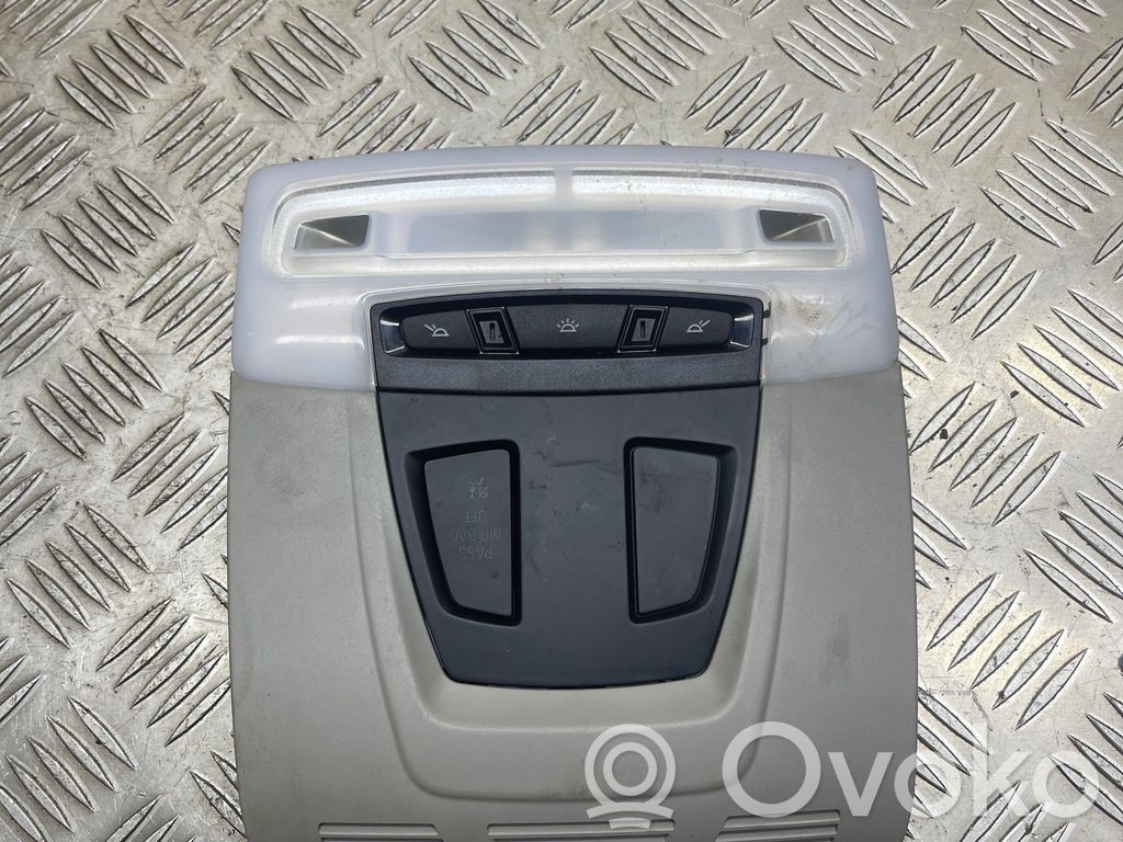 BMW 3 F30 F35 F31 Światło fotela przedniego 