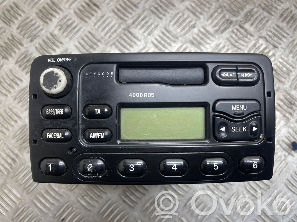Ford Transit Panel / Radioodtwarzacz CD/DVD/GPS 