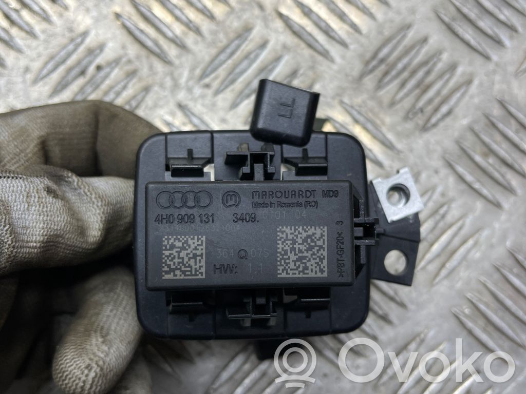 Audi A7 S7 4G Moduł / Sterownik systemu uruchamiania bezkluczykowego 
