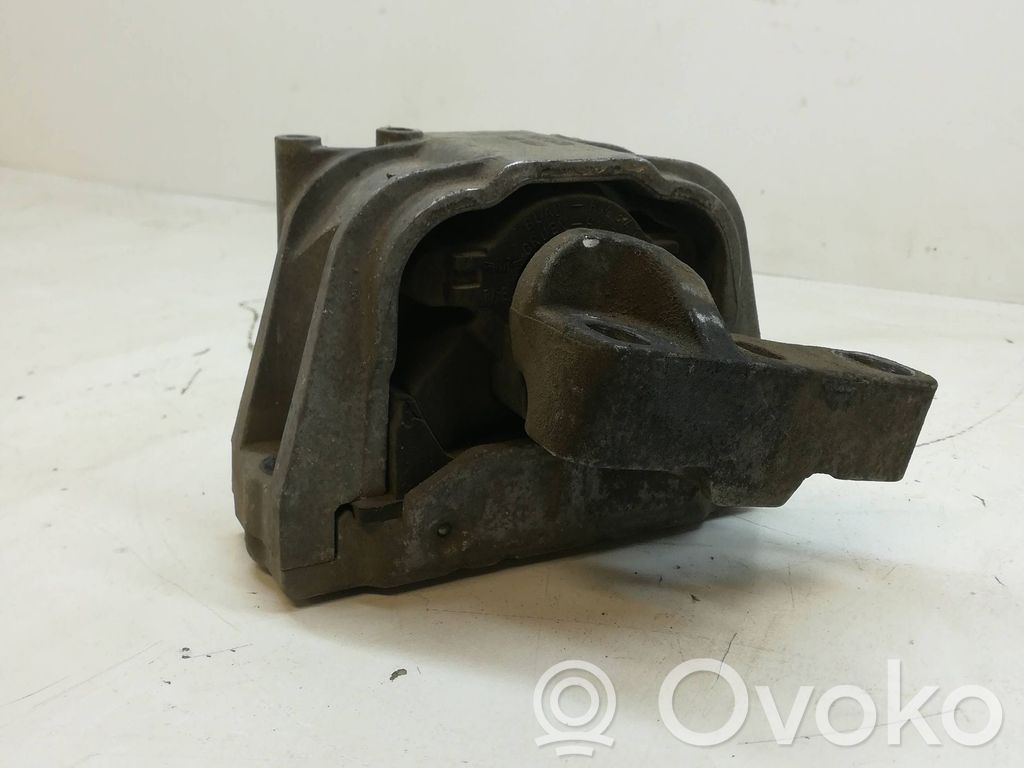 Engine mount bracket   1K0199262,1K0199262AR,1K0199262CH,1K0199262CL,1K0199262CM,1K0199262DL,1K0199262DN