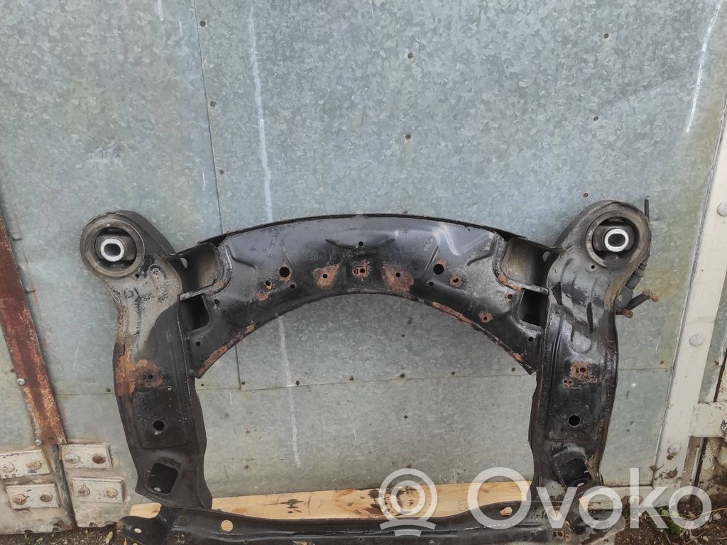 Audi A6 S6 C6 4F Priekinis traversas 