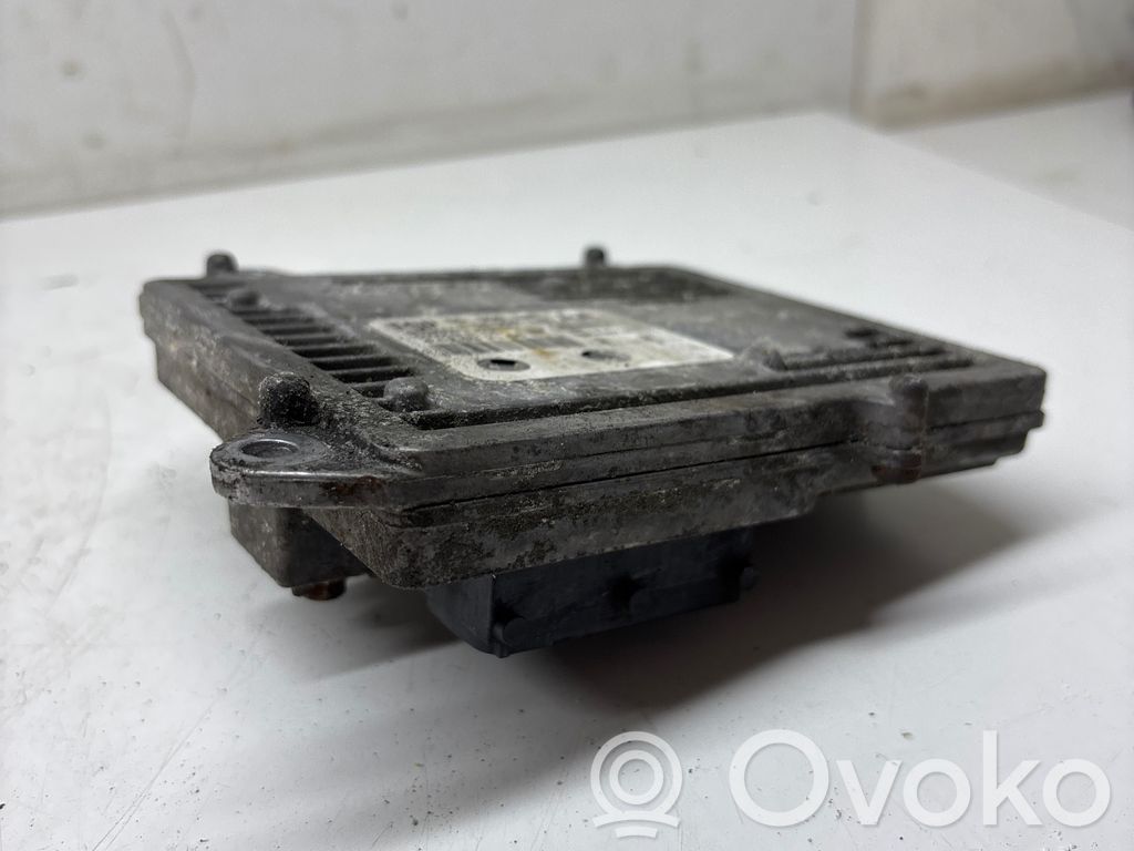 Opel Signum Engine control unit/module 