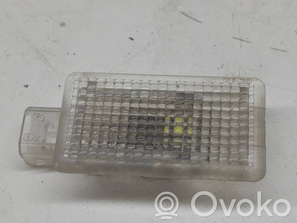 Audi A4 S4 B7 8E 8H Boot/trunk interior light 
