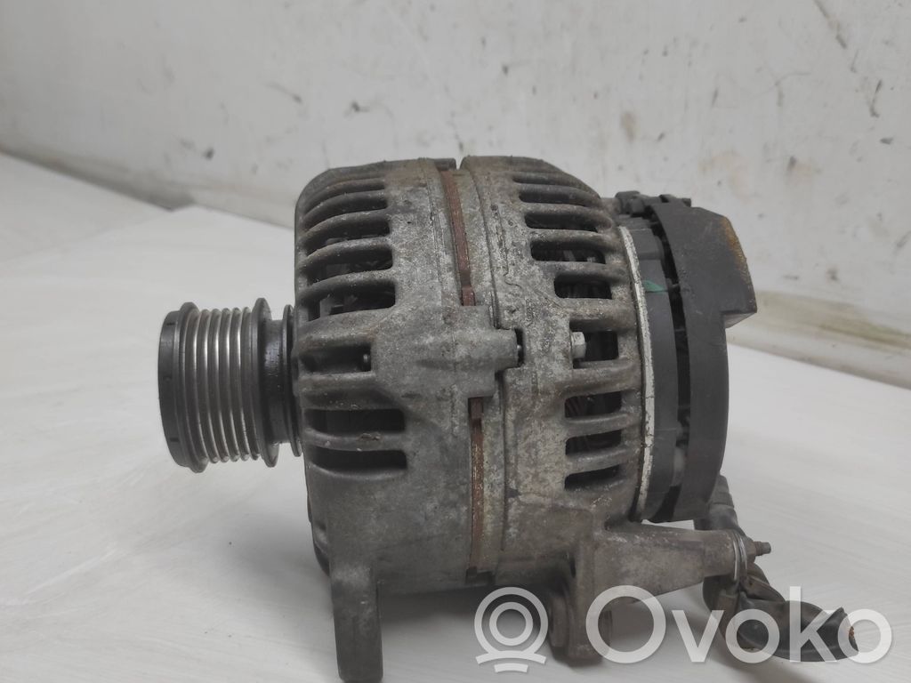 Volkswagen PASSAT B6 Ģenerators 