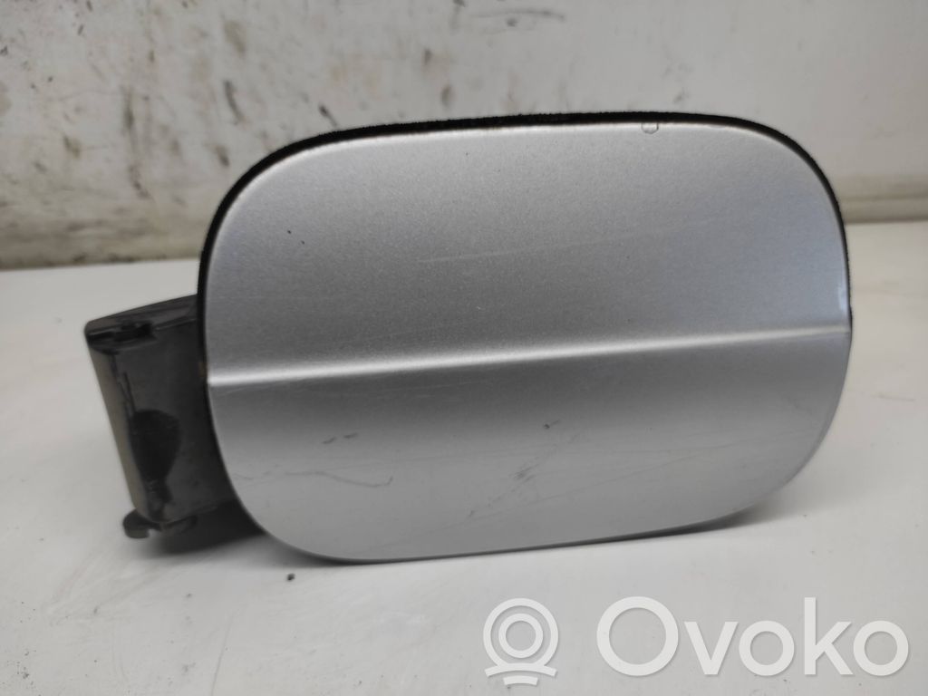 Audi A6 S6 C6 4F Fuel tank cap 