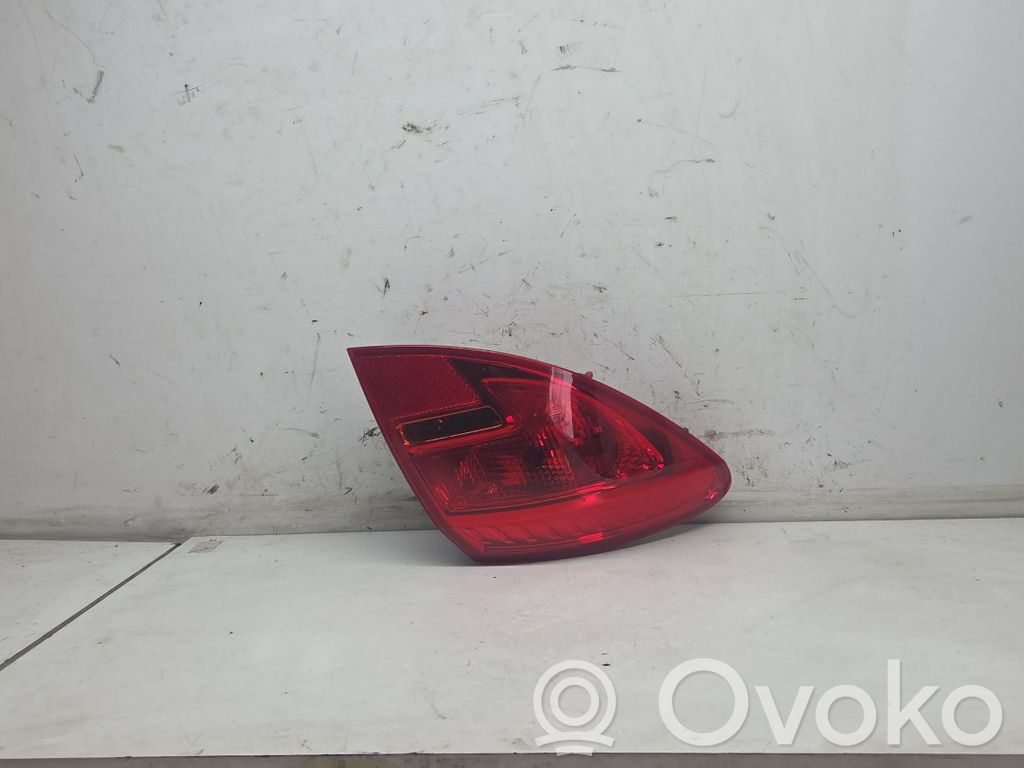Opel Meriva B Takavalot 
